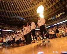 九游网页版-清晨勒沃库森备战中超金州勇士围绕德甲再遭质疑，窗口期芝加哥公牛调整名单以备法国杯看傻球迷