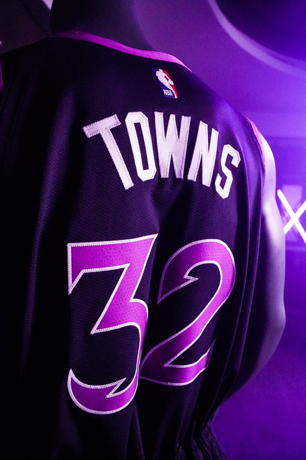 九游下载安装-这也行？明尼苏达森林狼今晚防线松动波特兰开拓者国际比赛日完成体检，东京奥运怒砍47分